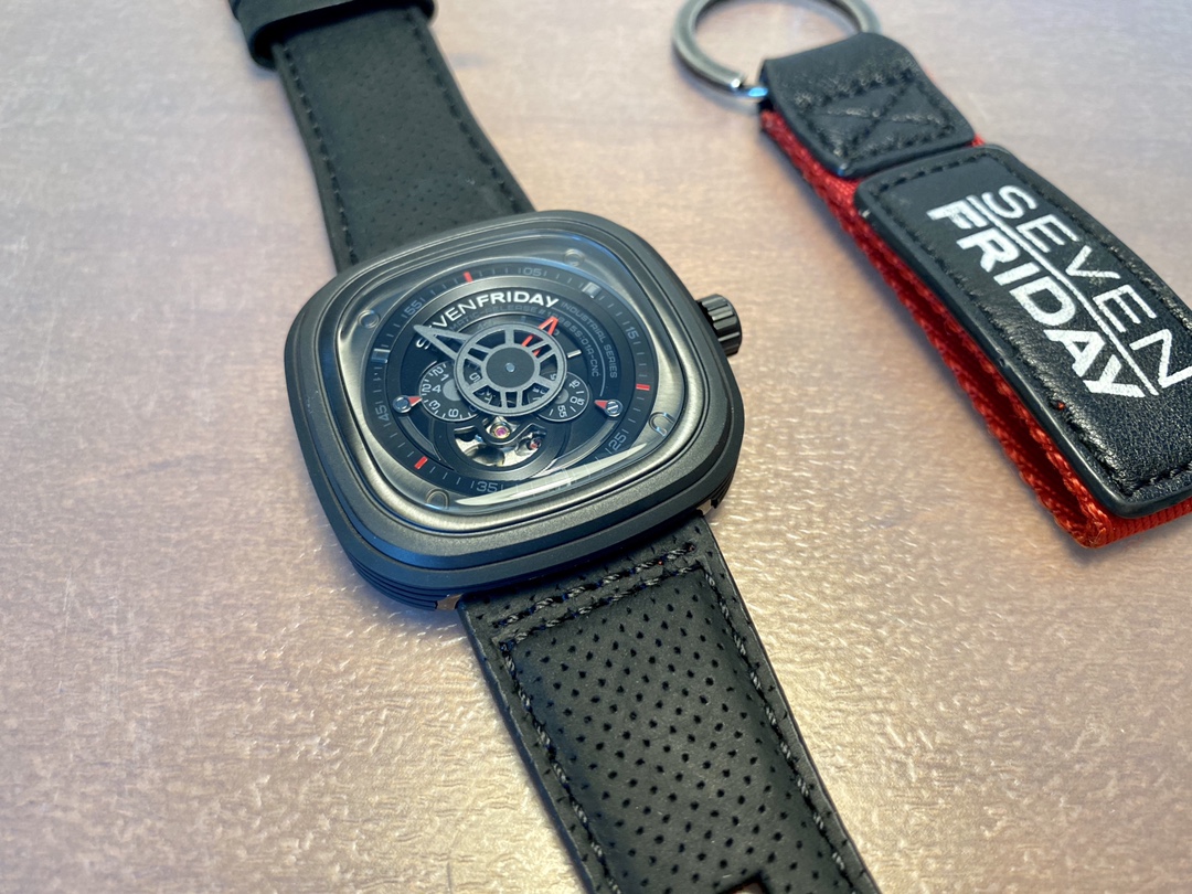 SEVENFRIDAY İzle P3/01 erkek t - Luxury Watch Winder incelemesi ve fiyatı